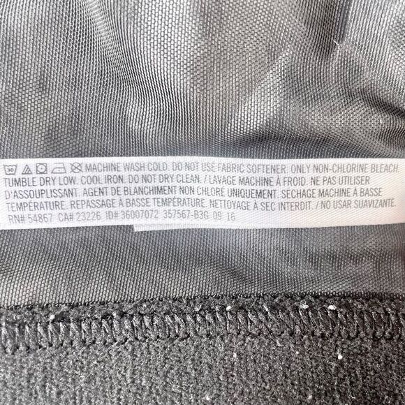 Victoria Sport Cutout Longline Sports Bra - Picture 9 of 9